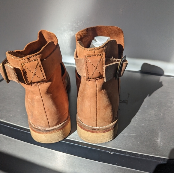 Free People Las Palmas distressed leather ankle boots size 5.5 - Picture 7 of 12